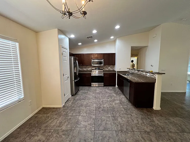 4137 E Shadow Branch Dr — Photo 68