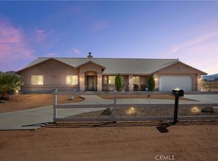 16015 Apache Rd, Apple Valley, CA 92307