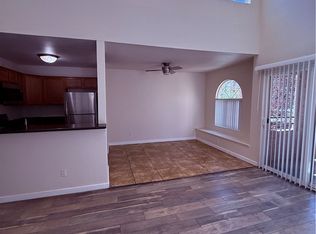 9325 W Desert Inn Rd APT 260, Spring Valley, NV 89117