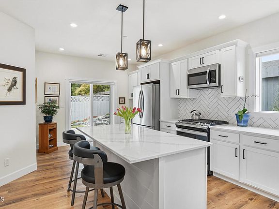 5th image of 151 Halsey Way