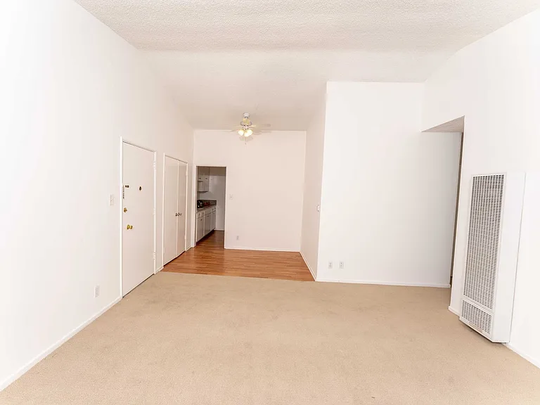 11712Darl — Photo 7