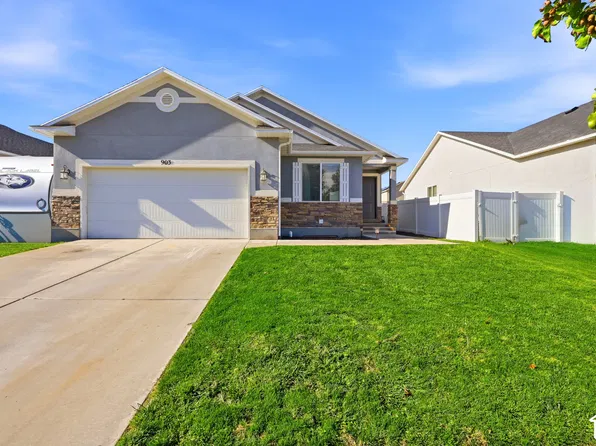 903 Petro Dr, Tooele, UT 84074
