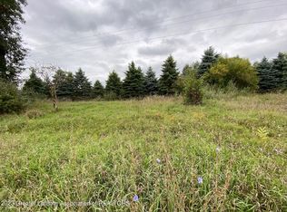 7137 W Hyde Rd, Saint Johns, MI 48879