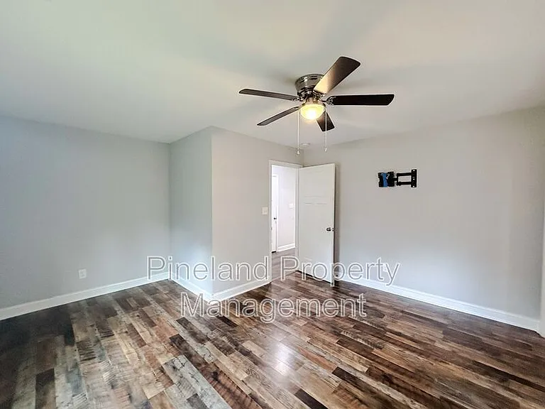 668 McKenzie Rd — Photo 7