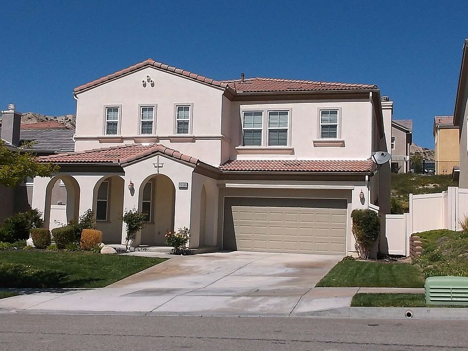 1st image of 29385 Spencer Dr
