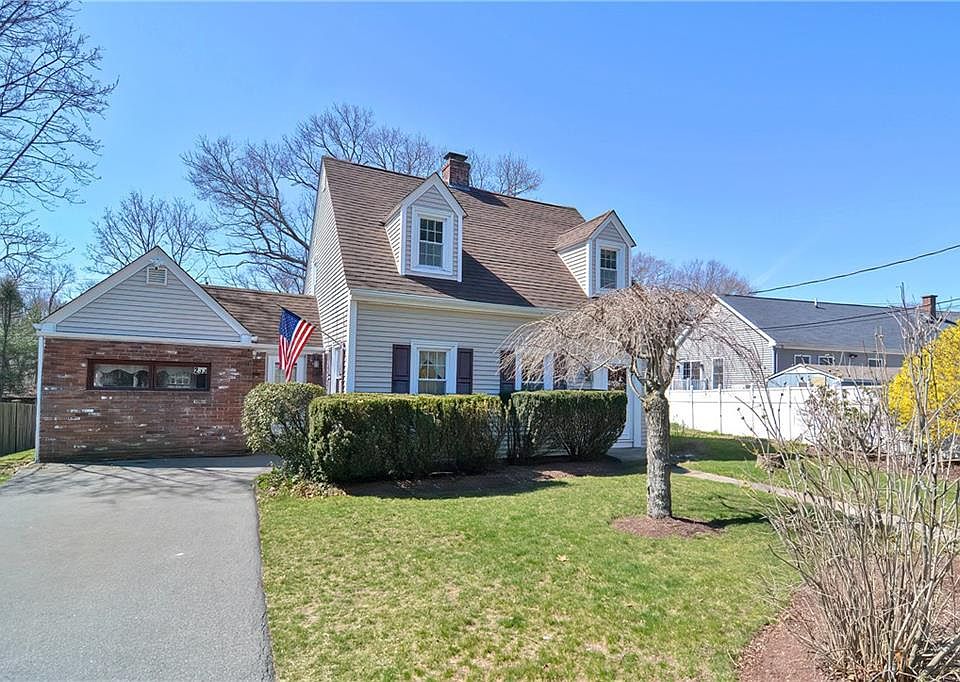 200 Old Mendon Rd Cumberland, RI, 02864 Apartments for Rent Zillow