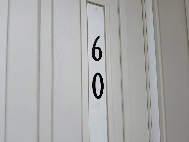 60 Sophie Kathyrn Dr — Photo 4