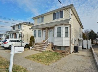33 Livingston Ave, Staten Island, NY 10314