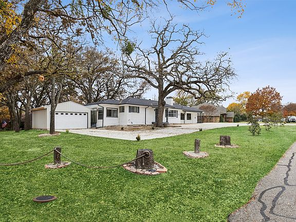 5th image of 102 Woodland Dr