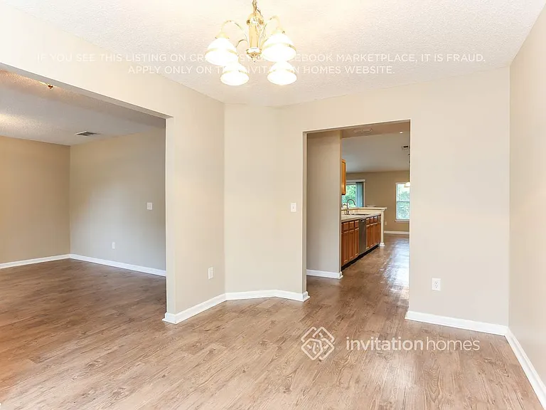 10939 Apple Blossom Trl E — Photo 7