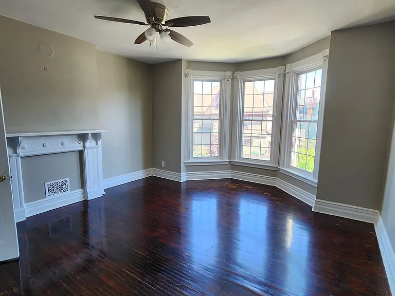130 York St #1 — Photo 6