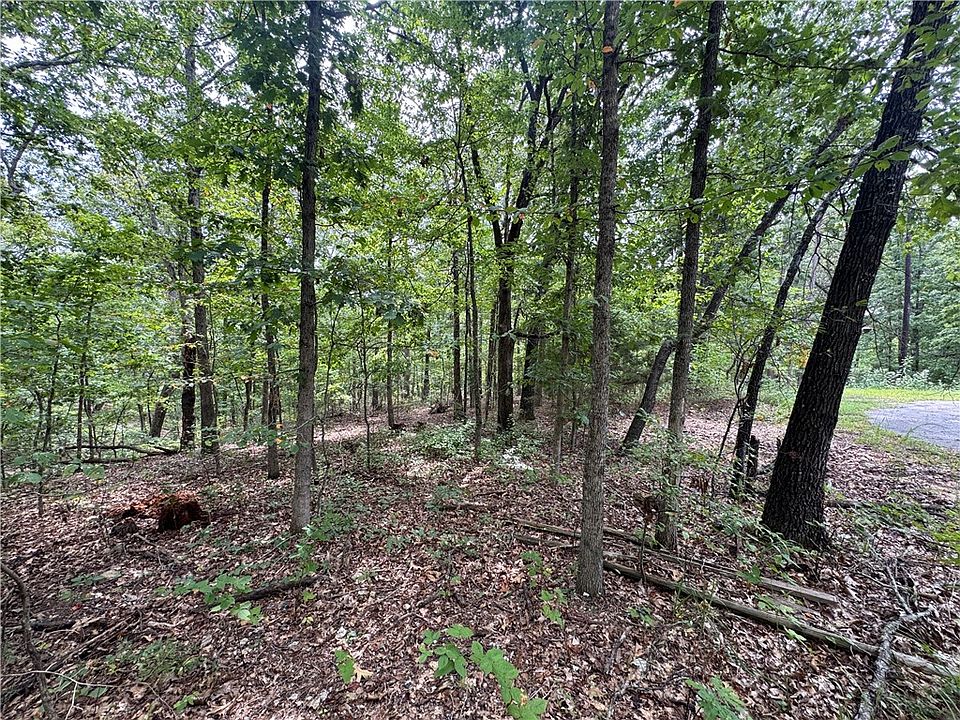 2nd image of Ashby Ln #22