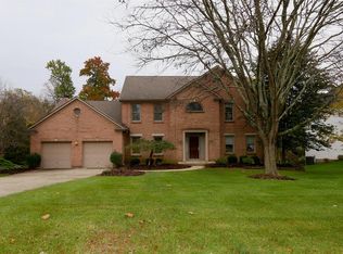 8965 Symmes Trace Ct, Loveland, OH 45140