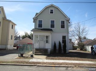 30 Ottawa Ave, Hasbrouck Heights, NJ 07604