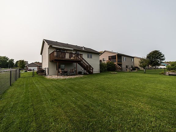 2nd image of 410 Pine Brooke Dr