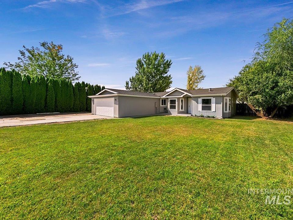 1st image of 16917 Prairie Ln