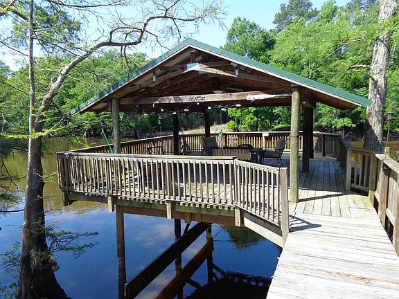 2nd image of 318 County Road 3215