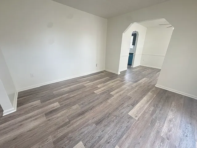 6821 Playfield Dr — Photo 3