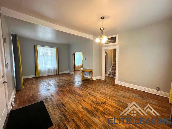 2nd image of 1647 SW Buchanan St