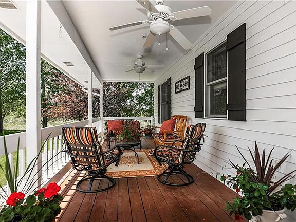 4th image of 8705 Longmeadow Dr