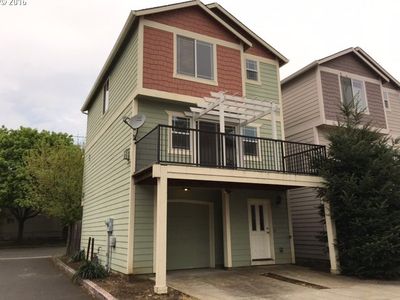 13012 SE Division St, Portland, OR, 97236