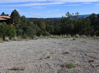 201 Rockridge Dr, Capitan, NM 88316