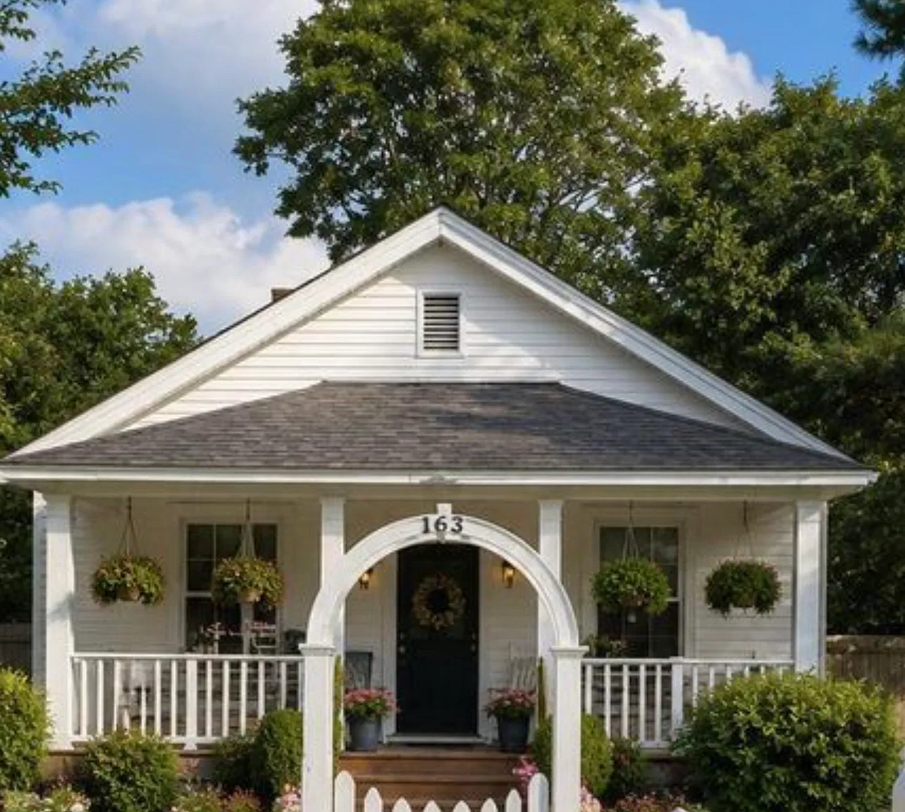 3 bed, 750 sqft, $2,200 — Photo 1