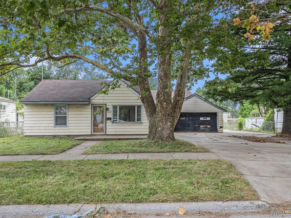 4484 Detroit St, Dearborn Heights, MI 48125