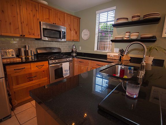 5th image of 1011 Cacique St Unit D