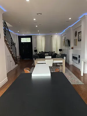 Rented by The Brokerage Group LLC | media 35