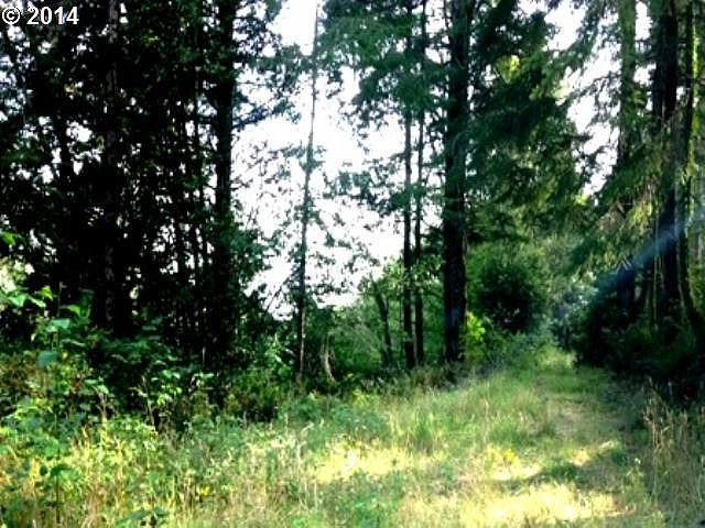 1st image of 16981 Ferry Creek Hts