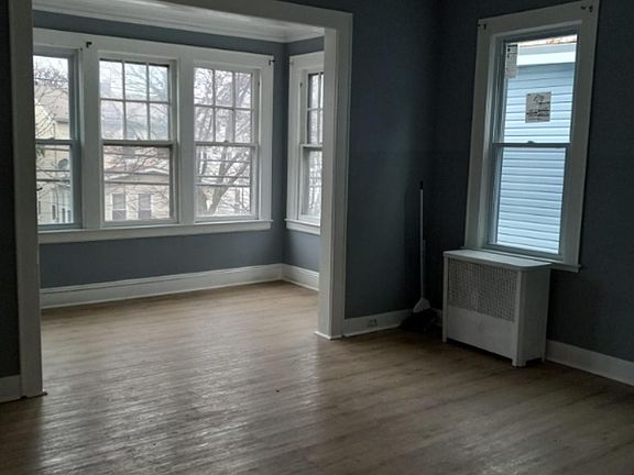 2nd image of 208 Munn Ave Floor 2