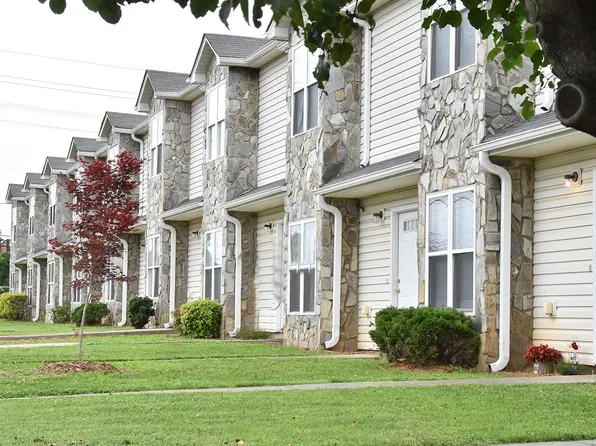 620 S Main St Unit 5, Mooresville, NC 28115