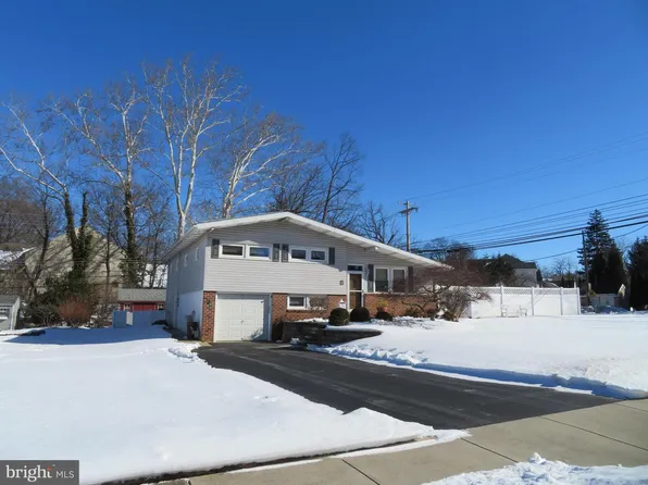 2 Blue Ridge Rd, Plymouth Meeting, PA 19462