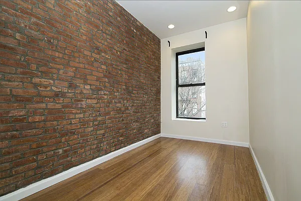 Rented by Pleasant Properties Real Estate LLC | media 34