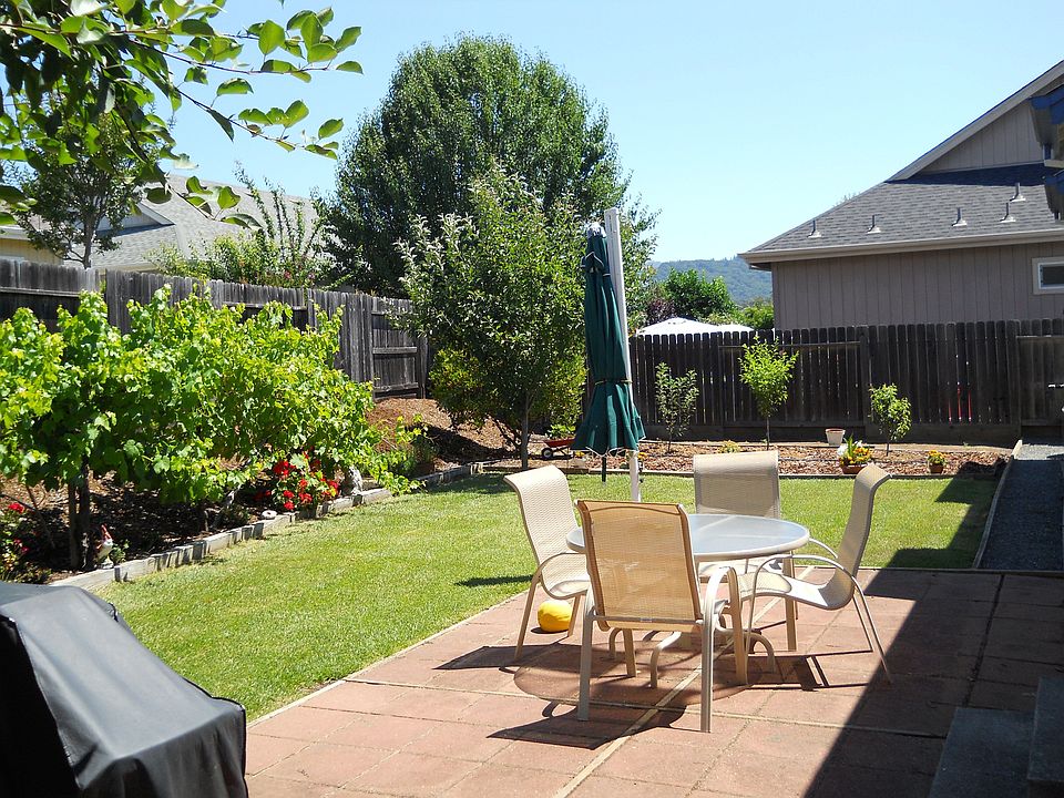 1st image of 442 Merlot Dr
