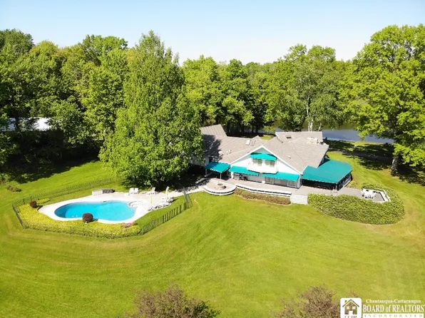 3539 Morley Rd, Ashville, NY 14710