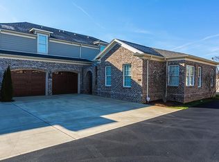 3414 Country Club Dr, Lexington, KY 40509
