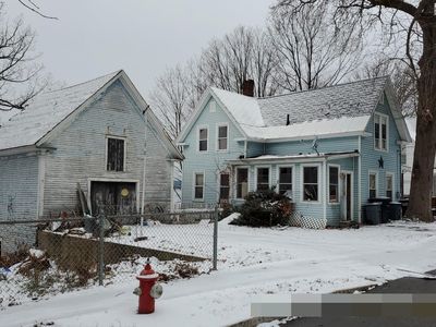 15 Dixon St, Laconia, NH, 03246