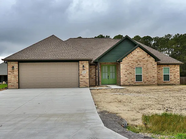 635 Buster Rd, Orange, TX 77632