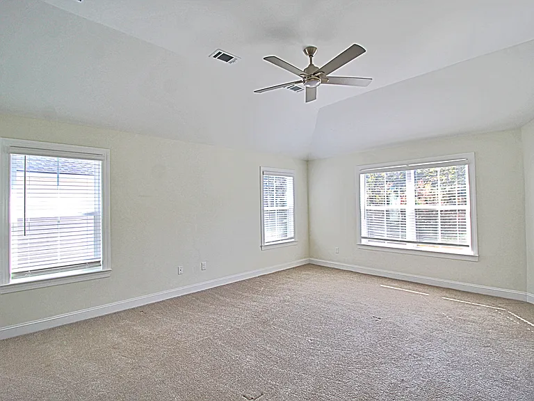 151 Buckingham Dr — Photo 23