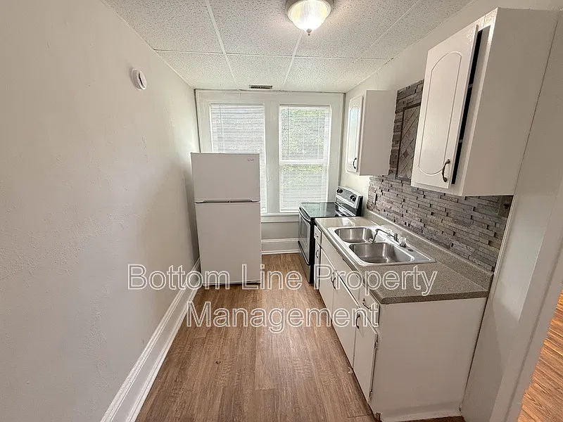 1 bed, 1.0 bath, 1000 sqft, $1,175 — Photo 3