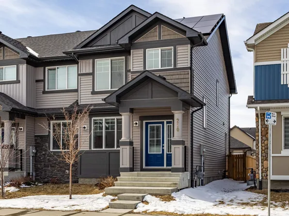 210 Desrochers Blvd SW, Edmonton, AB T6W 4N2