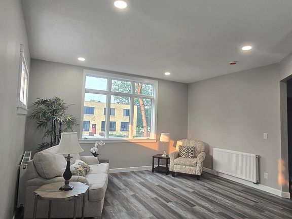 2nd image of 12 Oakley Ave