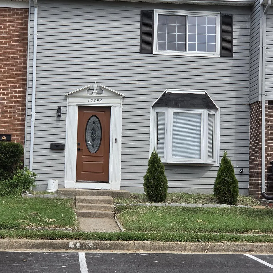3 bed, 2.5 bath, 1280 sqft, $2,400 — Photo 1