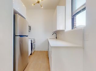 313 S 4th St #2B, Brooklyn, NY 11211
