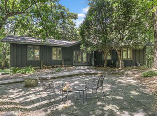 3 Snowy Owl Ln, North Oaks, MN 55127