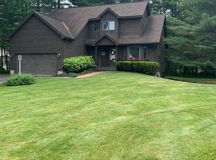 10 Seneca Ct, Slingerlands, NY 12159