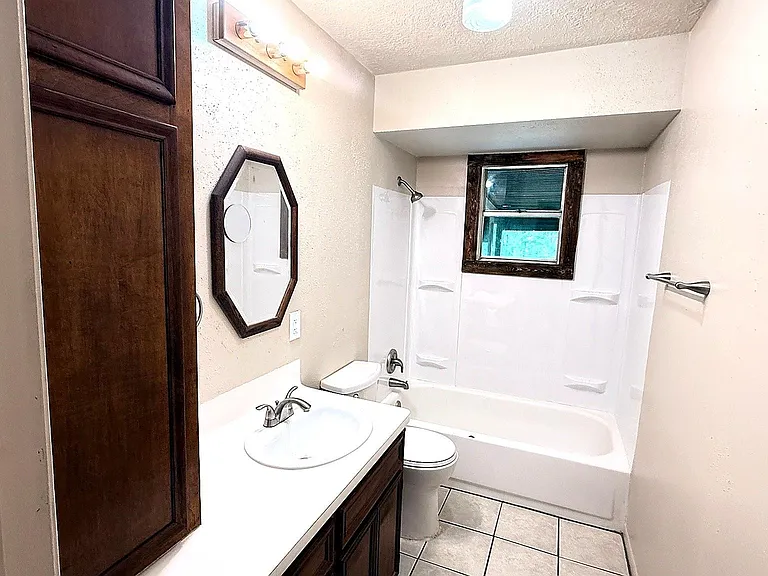 5801 Sapp Rd — Photo 18