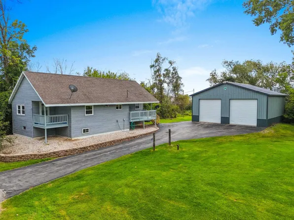 951 Lake Park St, Green Bay, WI 54313